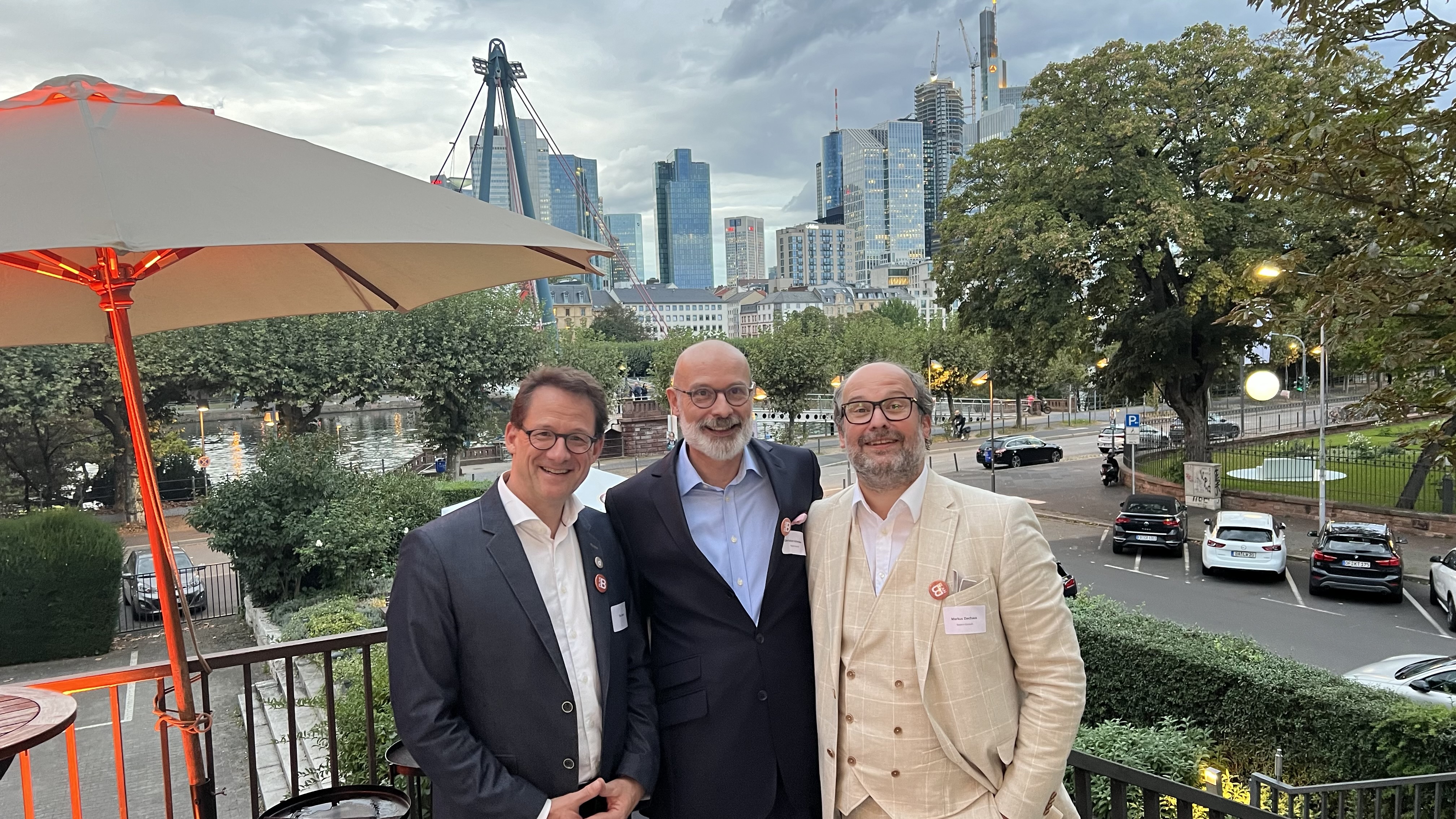 Das Bild zeigt Tilo Ferrari (l.), Christian Schneider und Markus Ziechaus.