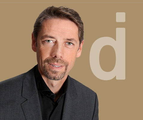 International versierter Kaufmann
