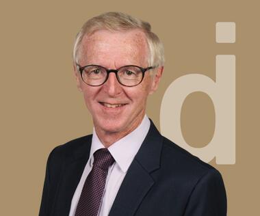 Senior Head of International Purchasing with expertise in Asia