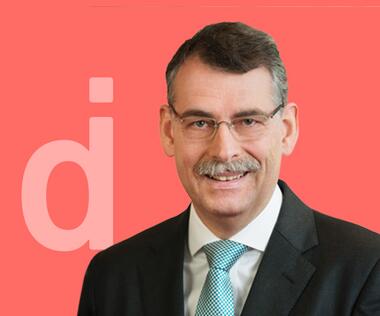 Global expert for complex project management