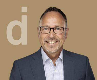 Expert in setting up and optimizing shared service centers
