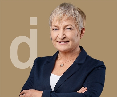 Interim Personalleiterin mit Master in Arbeitsrecht
