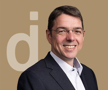IT manager for digitization in the financial sector