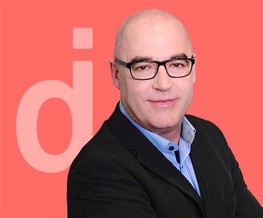 Public relations expert - strategic, practical, goal-oriented