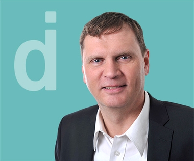 Experte für nachhaltige Entwicklung von Finanzbereichen