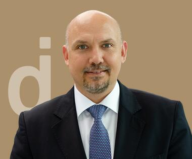 Purchasing expert for travel, fleet and corporate mobility