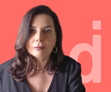 Erfahrene Diplom-Kauffrau, Change-Expertin und vertrauensvolle Beraterin