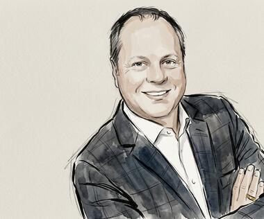 Führungskraft optimiert Supply Chains – auch global