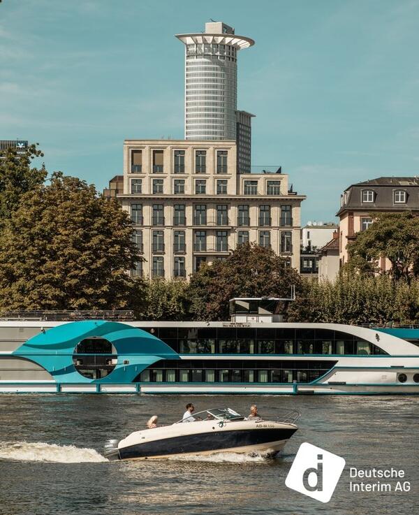 Das Bild zeigt das Büro der Deutschen Interim AG am Mainufer