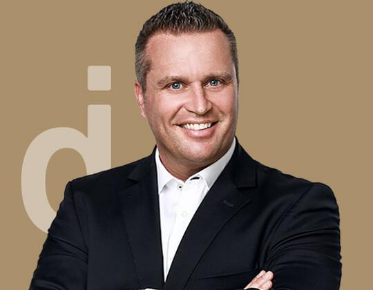 Executive for direct and indirect purchasing