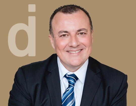 Ein Executive für industrielle Transformation und Change mit interkulturellen Kompetenzen.