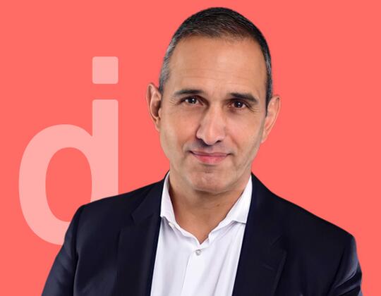 Interim CEO for restructuring and agile realignment