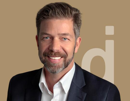 Interim Chief Commercial Officer (CCO) and Executive Coach with a focus on SMEs