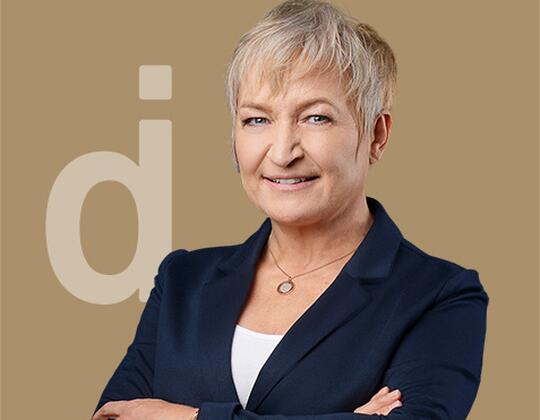Interim HR manager with a master's degree in labor law