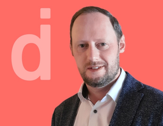 Experte für digitale Transformation im Maschinenbau