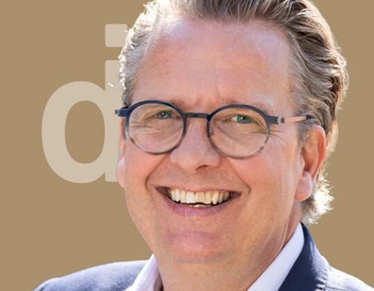 Führungskraft in Metallverarbeitung und Automotive für Lean-Prozesse und Transformation