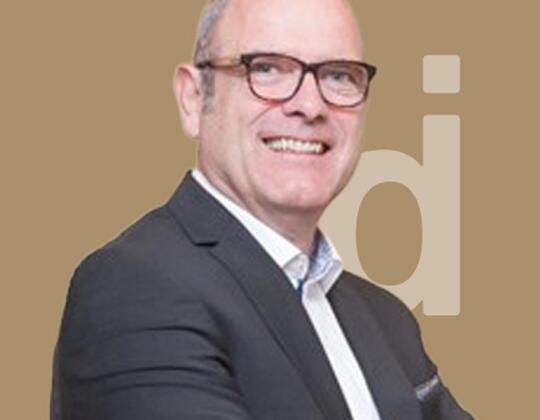 Supply-Chain-Experte mit umfangreicher Führungsverantwortung: Schwerpunkte Logistik und Optimierung