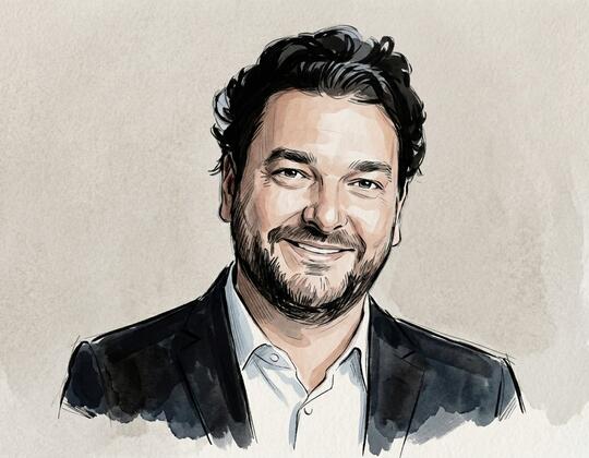 Marketing- und IT-Experte mit Fokus auf Strategieentwicklung und Performance Marketing