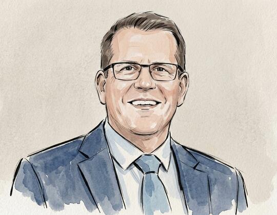 Interim Executive führt industrielle Turnarounds und Carve-outs mit integrierter Operations und P&L