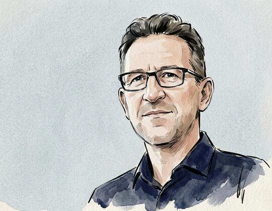 Organisationsentwickler verbindet Strategie, Kultur und Leadership in der Transformation