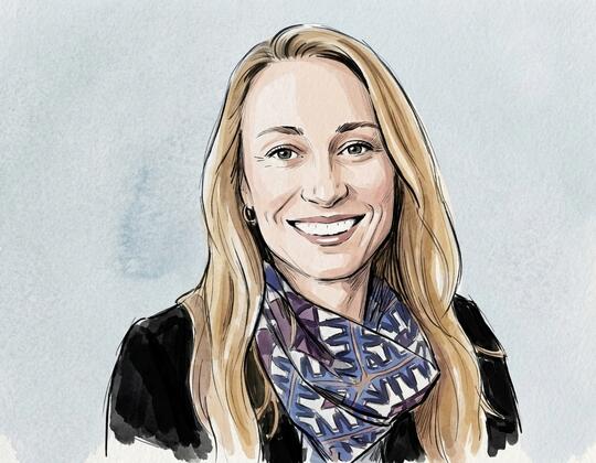 HR-Managerin verbindet Personalstrategie, Coaching und Arbeitsrecht