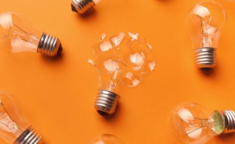 Symbolic image for troubleshooting in a product data management project