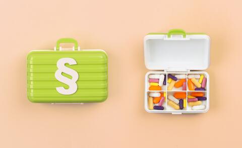 Symbolic image for compliance in the sales department of a pharmaceutical company