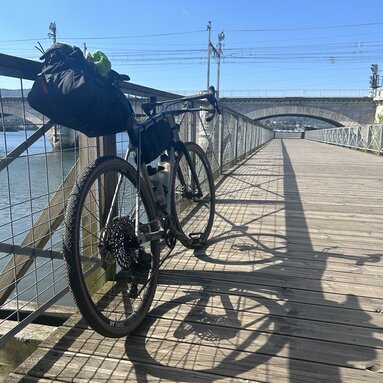 Kurze Pause auf der Brücke.