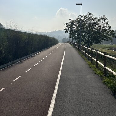 So müssen Fahrradwege aussehen - vorbildlich.